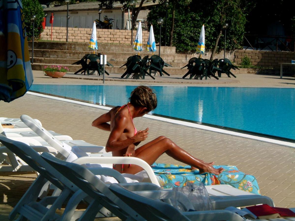 Villaggio Turistico Camping Il Fontino Scarlino Exteriér fotografie
